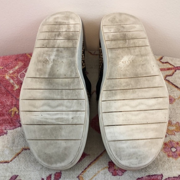 Vince Blair Snakeskin Leather Slip On Shoes Size 8 - Picture 8 of 11